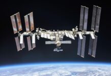 NASA planifică sfârșitul controlat al ISS cu un proiect de peste un miliard de dolari nasa-pregateste-sfarsitul-controlat-al-iss.-planul-de-peste-un-miliard-de-dolari-care-va-trimite-statia-spatiala-in-ocean