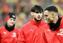 Fostul atacant al lui Dinamo critică dur Mazilu, afirmând că și el are un nivel similar prafao!-fostul-atacant-al-lui-dinamo-l-a-spulberat-pe-mazilu:-ca-el-joc-si-eu-la-varsta-mea!-nici-nu-vreau-sa-i-pronunt-numele