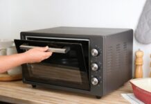 Instrucțiuni pentru curățarea mini-cuptorului electric și prelungirea duratei de funcționare cum-sa-cureti-un-mini-cuptor-electric-pentru-a-functiona-eficient-mai-mult-timp