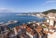 Două țări europene caută muncitori pentru sezonul estival cu salarii de 3.000 euro doua-tari-europene-cauta-muncitori-pentru-sezonul-estival-se-dau-salarii-de-3.000-de-euro,-mesele-si-cazarea-fiind-incluse