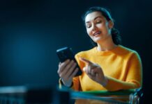 Românii continuă să facă cumpărături, arată un studiu recent romanii-nu-se-pot-abtine-de-la-cumparaturi,-arata-un-studiu-recent.-ce-ii-face-sa-revina-in-magazine