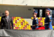 Ilie Bolojan participă la priveghiul lui Mircea Lucescu ilie-bolojan,-la-priveghiul-lui-mircea-lucescu:-un-om-cu-o-cariera-impresionanta