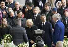Miliardarul Igor Surkis nu a participat la omagiul adus lui Mircea Lucescu motivul-pentru-care-miliardarul-igor-surkis-nu-a-venit-sa-i-aduca-un-omagiu-lui-mircea-lucescu