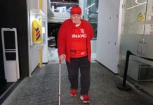 Lider de galerie în baston a vizitat colecția lui Mircea Lucescu celebrul-lider-de-galerie-a-venit-in-baston-sa-vada-colectia-lui-mircea-lucescu