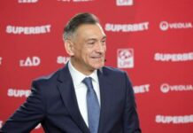 Ilie Dumitrescu și Adrian Mutu au ales antrenorul pentru FCSB ilie-dumitrescu-si-adrian-mutu-au-ales-antrenorul-pentru-fcsb:-cel-mai-potrivit-/-o-gluma?