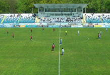 Protest la club din Liga 2 fără salarii de trei luni, jucători pe teren protest-la-clubul-din-liga-2-care-nu-si-a-platit-jucatorii-de-trei-luni-au-stat-pe-teren-in-timp-ce-adversarii-pasau-in-propria-jumatate