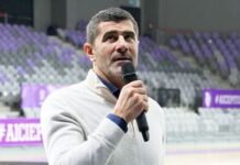 Dani Coman critică dur jucătorul FC Argeș și ia în calcul demisia dani-coman-si-a-facut-praf-fotbalistul-de-la-fc-arges:-sa-nu-te-duca-capul?!-mai-bine-ca-nu-il-am-in-fata-+-ia-in-calcul-demisia