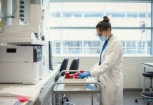 Cercetarea produselor fără fum la Philip Morris International cum-sunt-evaluate-stiintific-produsele-fara-fum:-o-privire-in-culisele-cercetarii-philip-morris-international