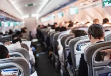 De ce ţi se schimbă locul în avion înainte de îmbarcare: explicația unui specialist de-ce-ti-se-schimba-locul-in-avion-inainte-de-imbarcare:-explicatia-unui-specialist-in-aviatie.-„sunt-doua-explicatii”