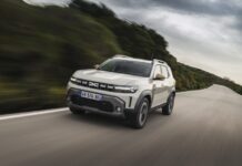 Dacia și farurile matuite: impact asupra vizibilității și beneficiile polisării dacia-si-farurile-matuite:-cat-pierzi-la-vizibilitate-si-cand-o-polisare-chiar-merita