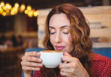 Efectele cafelei asupra creierului și intestinului explicate științific ce-face-cafeaua-in-corpul-tau,-de-fapt:-descoperirea-care-schimba-tot-ce-stiai-despre-efectele-ei-asupra-creierului-si-intestinului