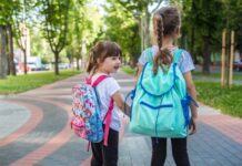 Vacanța de vară 2026 pentru elevi începe și se încheie conform calendarului cand-incepe-vacanta-de-vara-2026-pentru-elevi-si-cand-revin-la-scoala-in-toamna.-calendar-complet