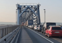 Taxa de pod de la Giurgiu va putea fi plătită electronic din această vară taxa-de-pod-de-la-giurgiu-va-putea-fi-platita-electronic-din-aceasta-vara.-se-introduc-benzi-pentru-preplata