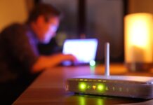 Numele amuzant de Wi-Fi poate afecta performanța rețelei, avertizează experții numele-amuzant-de-wi-fi-iti-poate-sabota-reteaua-fara-sa-ti-dai-seama:-greseala-pe-care-multi-o-fac