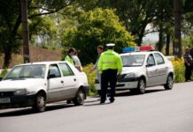 Greșeli la controlul rutier care pot duce de la amendă la avertisment greseala-pe-care-o-faci-la-controlul-rutier-si-te-costa-bani.-cum-o-eviti,-asa-ajungi-de-la-amenda-la-avertisment
