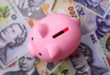 Cele mai costisitoare greșeli financiare ale românilor în 2026 și modalități de protecție cele-mai-costisitoare-greseli-financiare-pe-care-le-fac-romanii-in-2026.-cum-iti-protejezi-banii-intr-o-perioada-de-scumpiri-continue