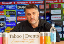 Claudiu Niculescu i-a cerut lui Dorinel Munteanu să spună mai multe despre situație claudiu-niculescu-l-a-auzit-pe-dorinel-munteanu-si-i-a-batut-obrazul:-poate-stie-el-mai-multe