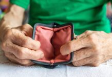 Pensionarii cer în instanță indexarea pensiilor și au pierdut bani în ultimii doi ani pensionarii-cer-in-instanta-indexarea-pensiilor.-cati-bani-au-pierdut-romanii-in-ultimii-doi-ani