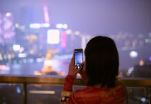 Sfaturi simple pentru poze mai bune cu telefonul fără aplicații de editare cum-faci-poze-mai-bune-cu-telefonul-fara-aplicatii-de-editare.-trucurile-simple-care-schimba-complet-rezultatul