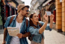 Vacanța a devenit simbol al statutului social înlocuind mașinile scumpe vacanta-a-devenit-noul-simbol-al-statutului-social.-cum-au-ajuns-city-break-urile-sa-inlocuiasca-masinile-scumpe