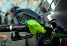 Petromidia și Petrobrazi reduc importurile de motorină în România petromidia-si-petrobrazi-schimba-piata-carburantilor-din-romania.-cat-au-scazut-importurile-de-motorina-in-ultima-perioada
