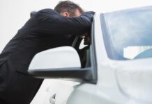 Obiecte interzise în mașină vara și riscuri legale pentru șoferi obiectele-pe-care-nu-ai-voie-sa-le-tii-in-masina-vara.-cazurile-in-care-soferii-risca-amenzi-uriase-si-dosare-penale