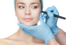 Cererea de operații estetice pentru aspectul AI devine tot mai frecventă, conform medicilor tot-mai-multi-oameni-cer-operatii-estetice-ca-sa-arate-ca-in-ai.-medicii-spun-ca-fenomenul-scapa-de-sub-control