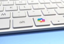 Microsoft repornește funcția Copilot în Windows 11 după nemulțumiri microsoft-recunoaste-indirect-ca-lumea-detesta-tasta-copilot-din-windows-11-si-aduce-inapoi-functia-pierduta