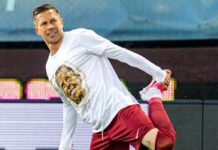 Ciprian Deac le-a transmis un sfat tinerilor fotbaliști la ultimul meci la-ultimul-meci-din-cariera,-printre-lacrimi,-ciprian-deac-a-avut-un-sfat-pentru-tinerii-fotbalisti:-asta-le-transmit!