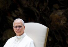 Papa Leon al XIV-lea avertizează asupra riscurilor inteligenței artificiale papa-leon-al-xiv-lea-avertizeaza-asupra-inteligentei-artificiale:-tehnologia-nu-trebuie-sa-domine-omul