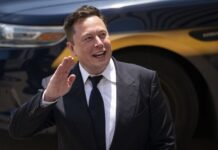Fuziunea Tesla SpaceX poate activa bonusul de 860 mld. euro al lui Elon Musk fuziunea-tesla-spacex-ar-putea-activa-automat-bonusul-urias-al-lui-elon-musk:-pachetul-de-860-de-miliarde-de-euro,-fara-obiective-atinse