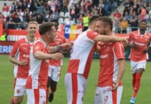 Doi jucători ai Dinamo, out două luni din cauza accidentărilor doi-dintre-jucatorii-in-care-dinamo-isi-punea-sperantele-intra-la-cutit-si-sunt-out-doua-luni!-rateaza-toata-pregatirea