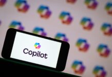 Microsoft lansează Copilot Cowork pentru toți utilizatorii microsoft-lanseaza-copilot-cowork-pentru-toata-lumea.-noua-unealta-ai-promite-sa-preia-sarcini-complexe-si-sa-reduca-semnificativ-timpul-de-lucru