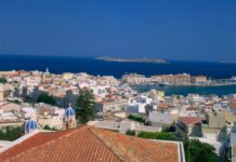 Cinci persoane pot trăi o lună pe insula din Grecia fără să plătească cazarea cum-poti-trai-o-luna-pe-o-insula-superba-din-grecia-fara-sa-platesti-cazarea.-primesti-si-mic-dejun,-dar-exista-o-conditie