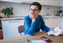 Peste 80% dintre români cred că taxele sunt prea mari, mulți și-au consumat economiile studiu:-peste-80%-dintre-romani-considera-ca-taxele-sunt-prea-mari.-multi-spun-ca-si-au-consumat-economiile-in-ultimul-an