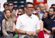 Andy Burnham, favoritul în cursa pentru viitorul prim-ministru al Marii Britanii de-ce-este-andy-burnham,-„regele-nordului”,-favorit-in-cursa-pentru-viitorul-prim-ministru-al-marii-britanii.-keir-starmer-isi-anunta-demisia