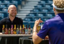 Netflix lansează un spin-off Hot Ones cu Sean Evans netflix-pune-aripioarele-picante-in-centrul-show-ului:-hot-ones-primeste-un-spin-off-cu-sean-evans