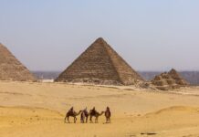 Descoperire arheologică în Egipt ar putea modifica înțelepciunea despre piramide descoperire-arheologica-de-proportii-in-egipt:-mormintele-care-ar-putea-rescrie-istoria-aparitiei-piramidelor