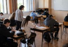 Apare o nouă materie opțională în licee: Ora de GIS apare-o-noua-materie-optionala-in-licee.-ce-vor-invata-elevii-la-ora-de-gis