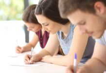 Rezolvarea subiectelor de matematică la Bacalaureat 2026 video video-rezolvarea-subiectelor-la-matematica-bacalaureat-2026.-ce-ar-fi-trebuit-elevii-sa-scrie-pe-foaia-de-examen