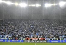 Universitatea Craiova aproape de 10.000 de abonamente vândute și listă de așteptare la loje asa-e-la-craiova!-universitatea-se-apropie-de-10000-de-abonamente-vandute-+-lista-de-asteptare-la-lojele-care-costa-peste-20.000-de-euro